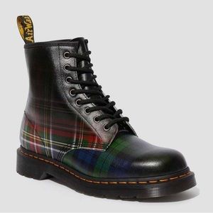1460 tartan plaid Dr. Martens
